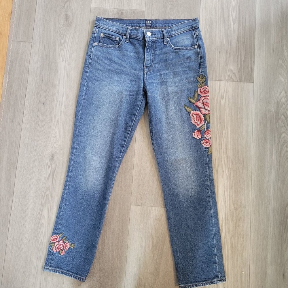 Gap Best Girlfriend Embroidered Floral Medium Wash Denim Jeans Size 27